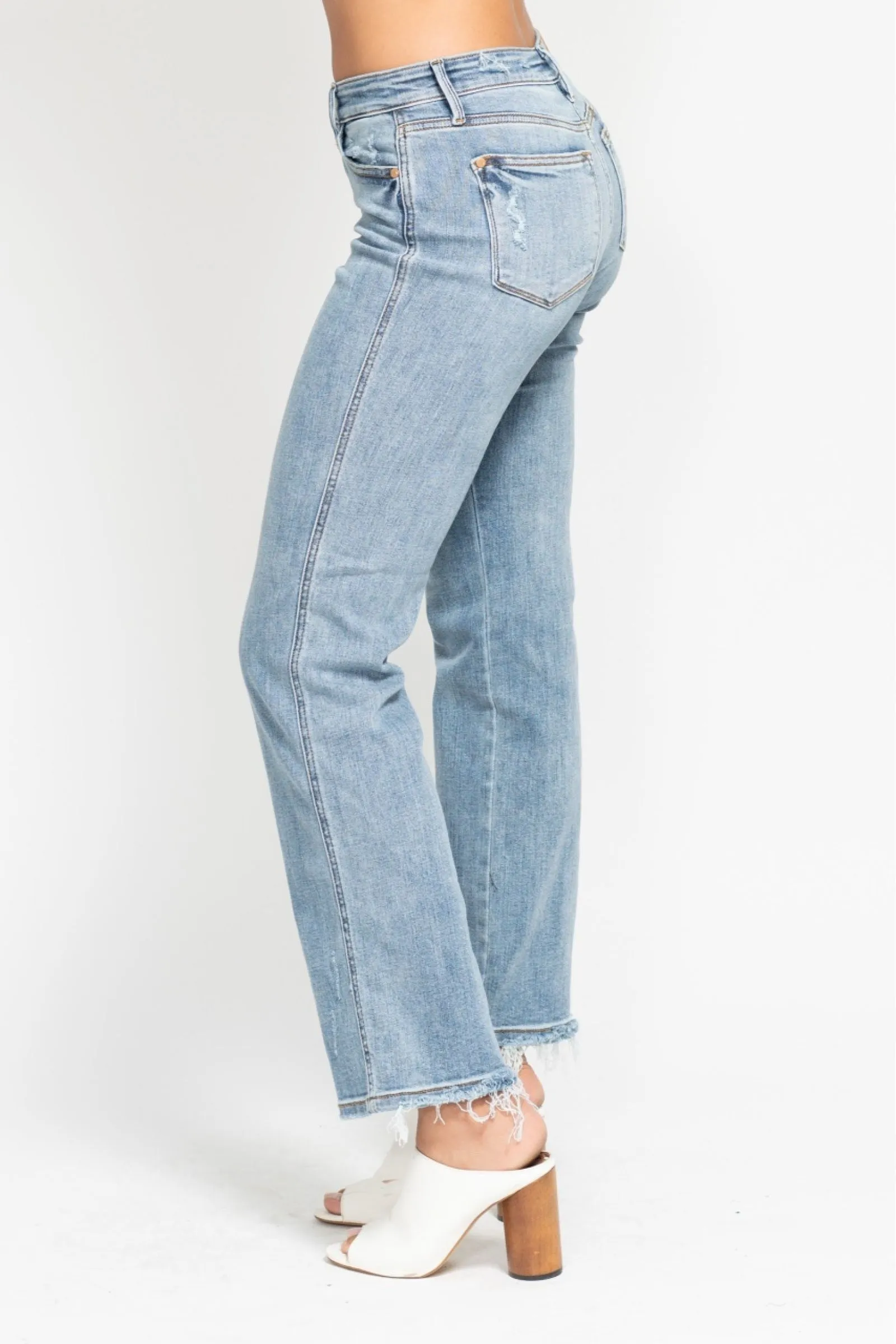 Judy Blue Nia Mid Rise Cell Phone Pocket Dad Jean