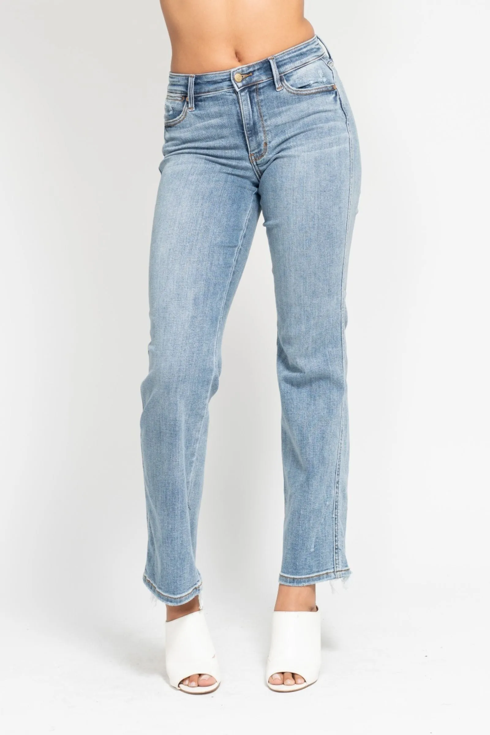 Judy Blue Nia Mid Rise Cell Phone Pocket Dad Jean